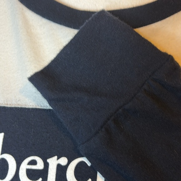 Abercrombie & Fitch long sleeve top - Picture 3 of 5